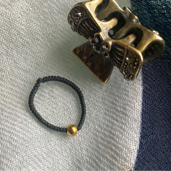 HANDMADE BEAD SOLITARY 24K GOLD BEAD DELICATE Ring UBER RARE GORG MAJESTIC